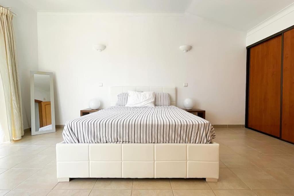 Вилла Gale Premium House - Pet Friendly Албуфейра Экстерьер фото